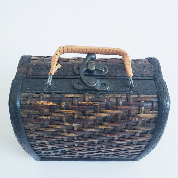 Vintage Asian Woven Vicker Trinket Box# - Picture 4 of 10